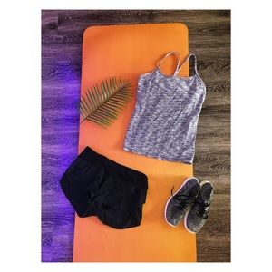 Lululemon grey tank with built in bra